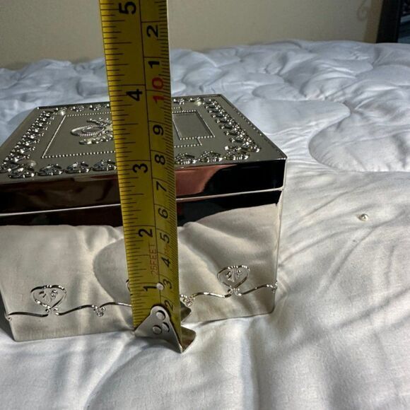 Shiny Jewelry Box - Picture 9 of 9